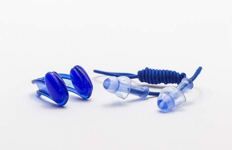 3.swimmer-earplugs.jpg