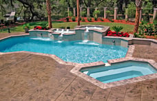geometric-custom-pool-with-fountains-and-spa