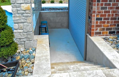 a.steps-into-outdoor-kitchen