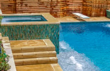 elevated-square-gunite-spa-on-pool-jpg.jpeg