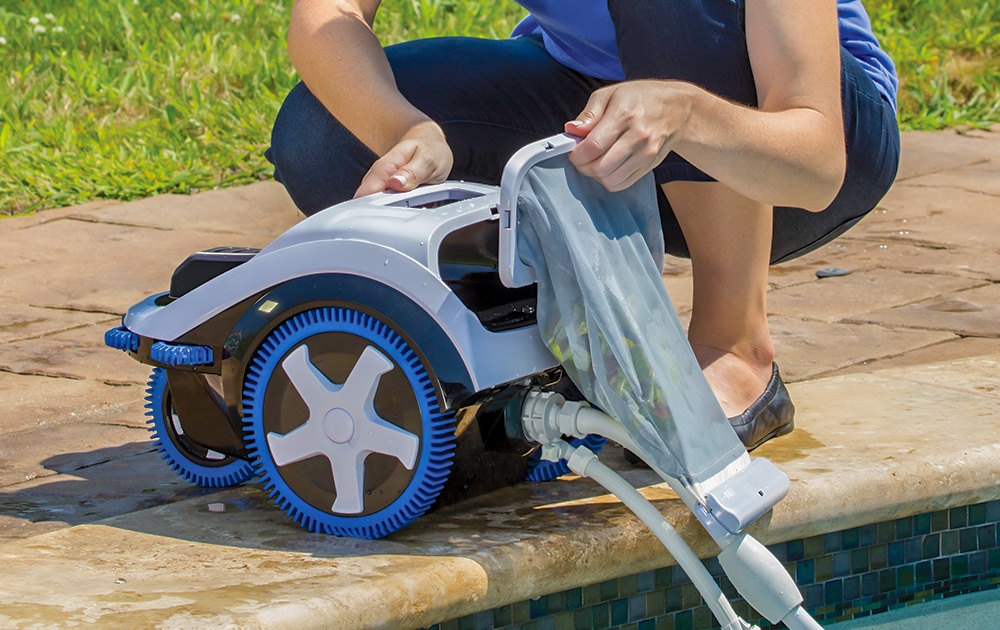 Automatic Pool Cleaners: Picking the 