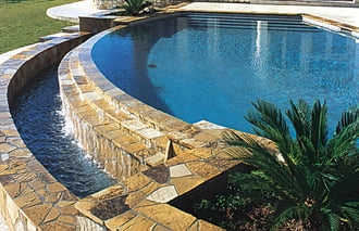 flagstone-coping-on-geometric-pool