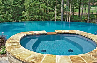 flagstone-coping-on-infinity-pool