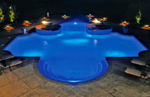 luxury-geometric-gunite-pool