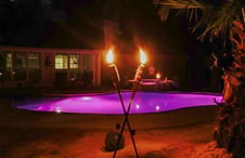 gunite-pool-with-pink-light