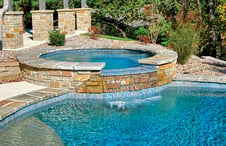 gunite-spa-with-cascade-spillway