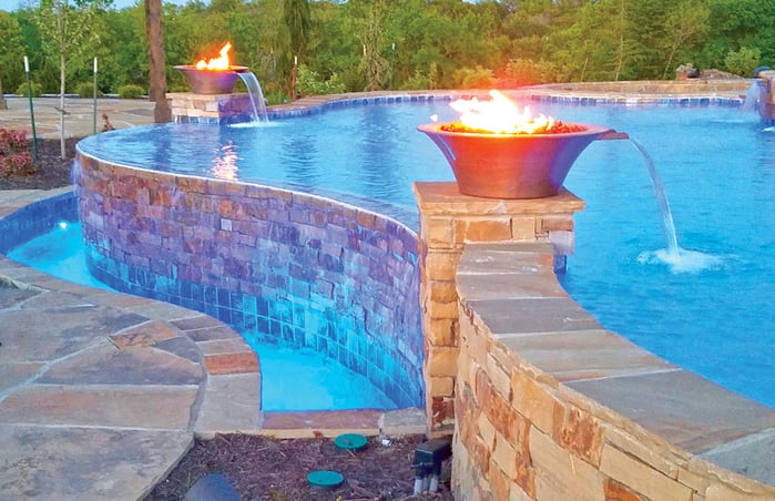 Swimming Pool Remodels: 3 Deluxe Additions You May Not Know Are Possible