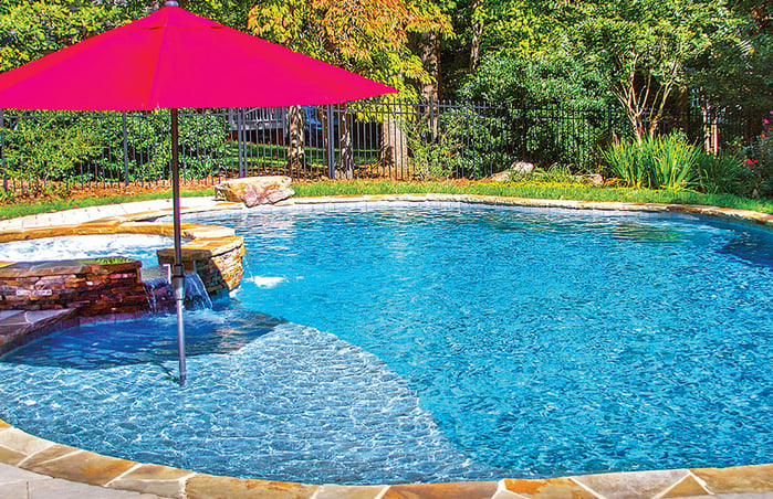 Swimming Pool Remodels: 3 Deluxe Additions You May Not Know Are Possible