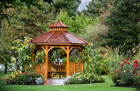 wooden-gazebo-on--backyard-lawn.jpg