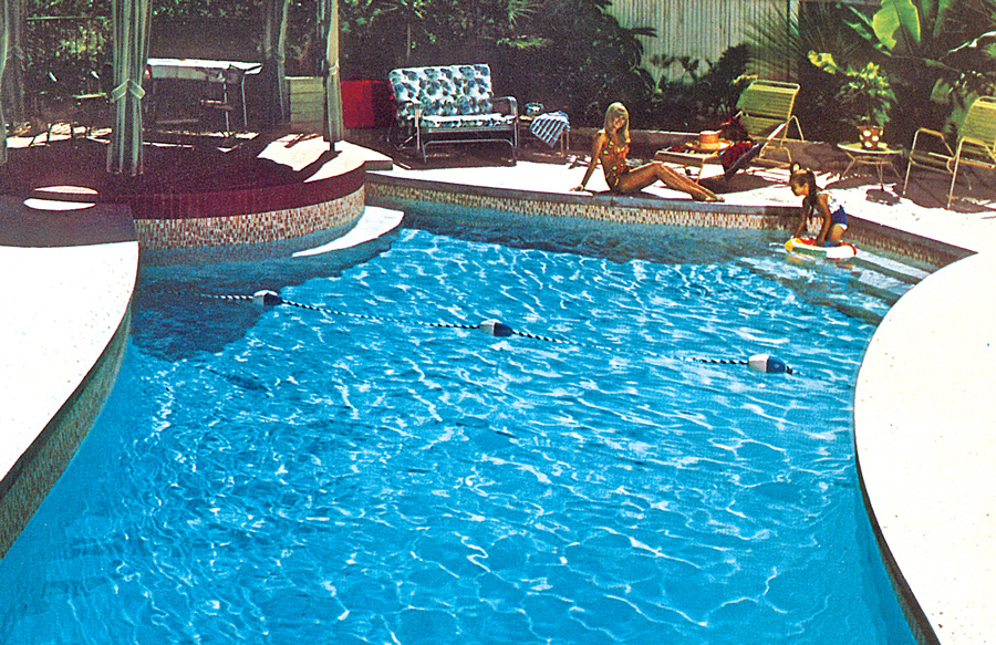 retro-pool-with-deep-end-marker