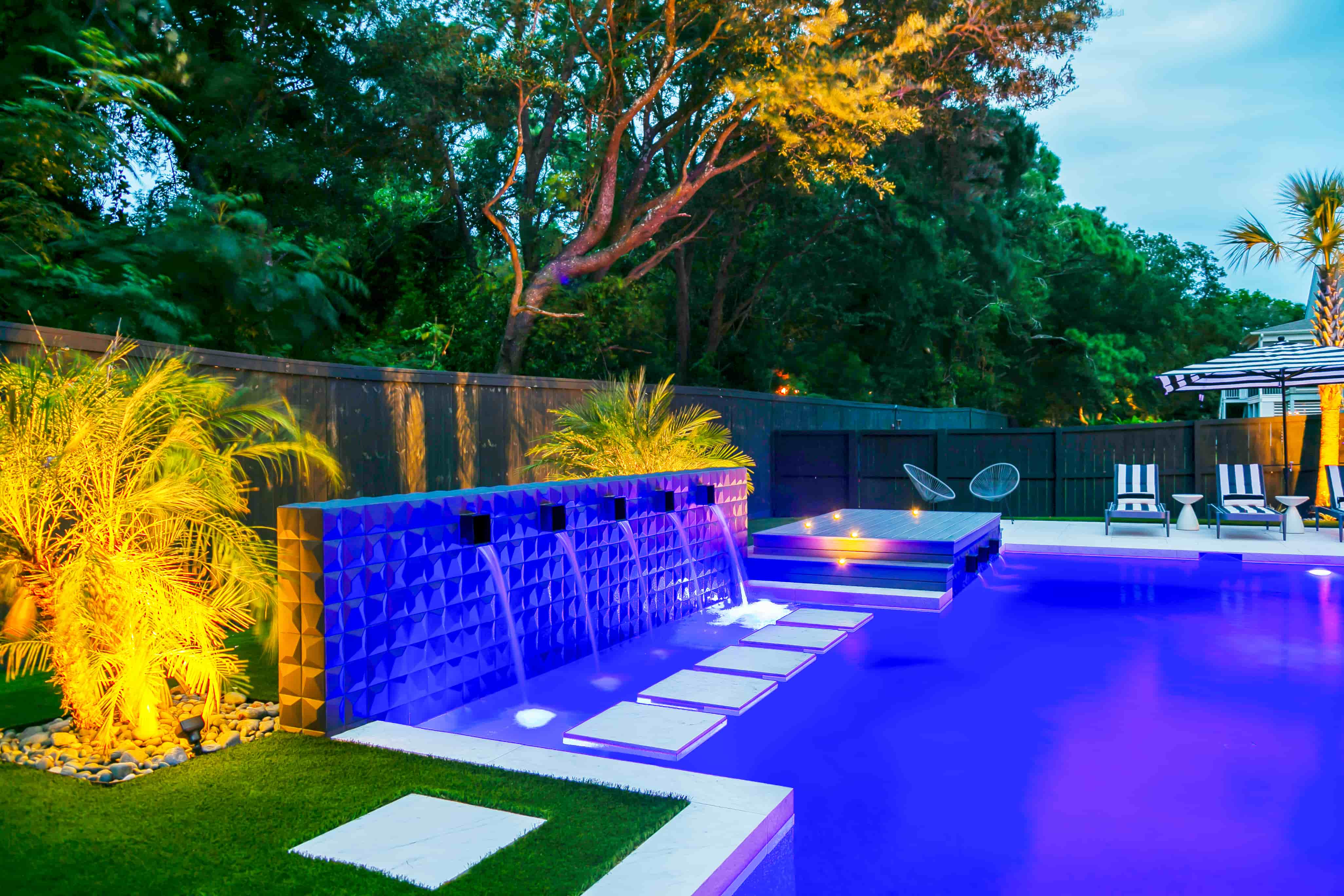 10 Rectangle Pool Design Ideas to Upgrade Your Backyard
