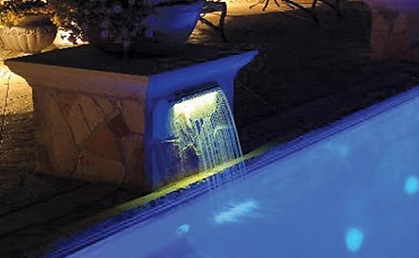 8.pool-cascade-waterfall-lighted-short-pillar