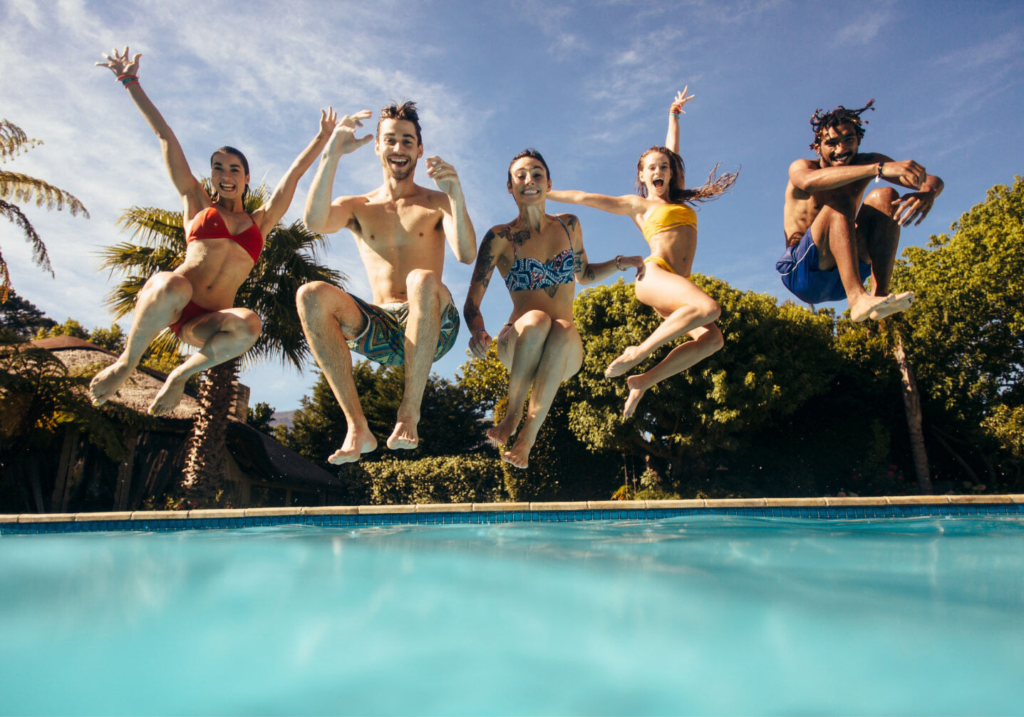 How to Plan a Safe Labor Day Pool Party (5 Simple Tips)
